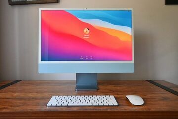 Apple iMac - 2021 reviewed by Digital Weekly