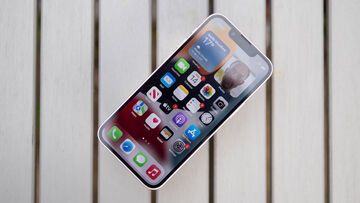 Apple iPhone 13 Mini test par ExpertReviews