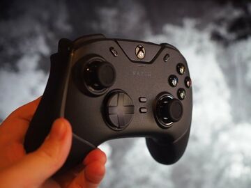 Razer Wolverine V2 reviewed by Windows Central