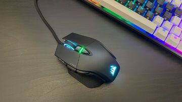 Corsair M65 RGB test par GamesRadar