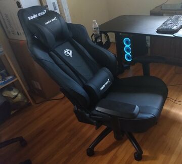 AndaSeat Dark Demon test par Windows Central AndaSeat Dark Demon test par Windows Central