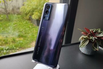 Vivo Y72 testé par Journal du Geek Vivo Y72 testé par Journal du Geek