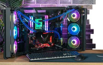 Cooler Master MasterFrame 700 Review: 3 Ratings, Pros and Cons