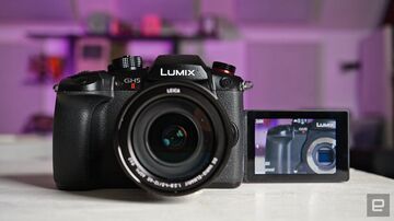 Panasonic Lumix GH5 II test par Engadget