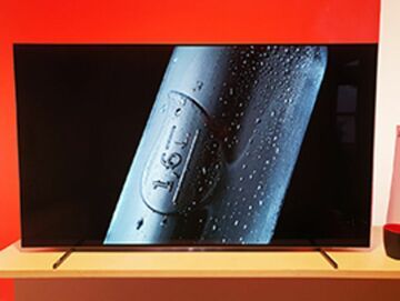 Philips 48OLED806 testé par CNET France Philips 48OLED806 testé par CNET France