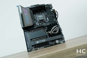 Asus ROG Maximus Z690 Hero Review