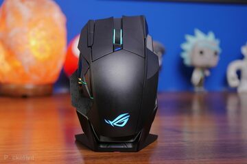 Asus ROG Spatha test par Pocket-lint