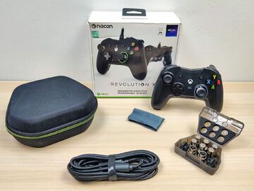 Nacon Revolution X testé par Tom's Guide (FR) Nacon Revolution X testé par Tom's Guide (FR)