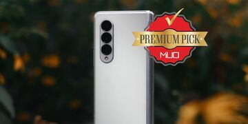 Samsung Galaxy Z Fold 3 reviewed by MUO Samsung Galaxy Z Fold 3 reviewed by MUO