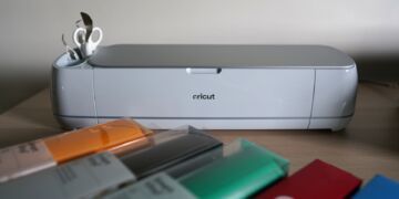 Cricut Maker 3 Review: 2 Ratings, Pros and Cons
