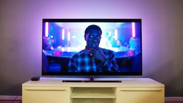 Philips OLED856 Review: 3 Ratings, Pros and Cons