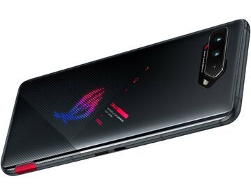 Asus ROG Phone 5s test par NotebookCheck