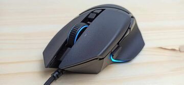 Razer Basilisk V3 testé par LeCafeDuGeek Razer Basilisk V3 testé par LeCafeDuGeek