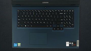 Lenovo Legion 5i test par LaptopMedia