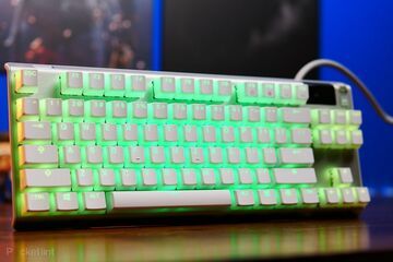 SteelSeries Apex 7 test par Pocket-lint SteelSeries Apex 7 test par Pocket-lint