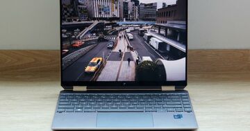 HP Spectre x360 test par HardwareZone