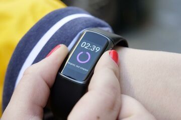 Fitbit Charge 5 testé par Journal du Geek Fitbit Charge 5 testé par Journal du Geek