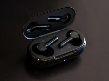 OnePlus Buds Z2 reviewed by Android Central OnePlus Buds Z2 reviewed by Android Central