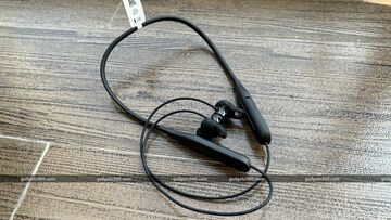 Anlisis Oppo Enco M32