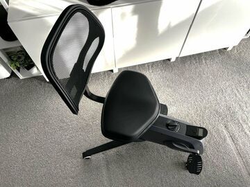 FlexiSpot Sit2Go reviewed by Windows Central