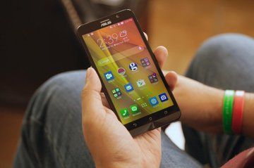 Asus Zenfone 2 test par DigitalTrends