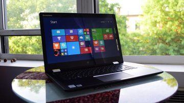 Lenovo Yoga 3 14pouces test par TechRadar Lenovo Yoga 3 14pouces test par TechRadar