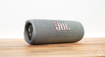 JBL Flip 6 test par CharlesTech