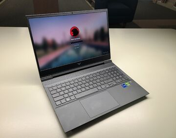 Test HP Victus 16