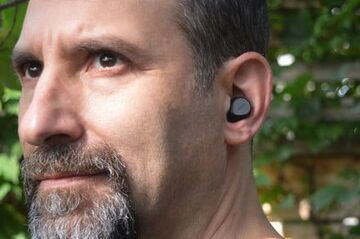 Jabra Elite 7 Pro reviewed by DigitalTrends Jabra Elite 7 Pro reviewed by DigitalTrends