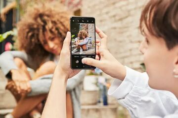 Samsung Galaxy S21 FE Review