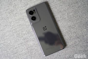 OnePlus Nord CE 2 Review: 56 Ratings, Pros and Cons