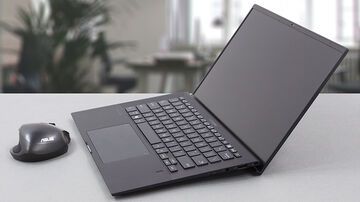 Asus ExpertBook B9 test par LaptopMedia