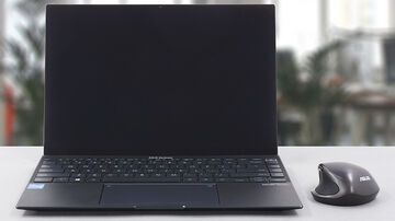 Asus ZenBook 14X test par LaptopMedia