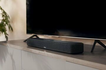 Denon Soundbar 550 testé par Pocket-lint Denon Soundbar 550 testé par Pocket-lint