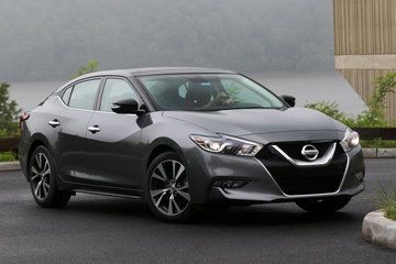 Test Nissan Maxima