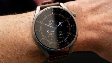Huawei Watch 3 test par ExpertReviews