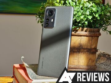 Xiaomi 12 Pro reviewed by Android Police
