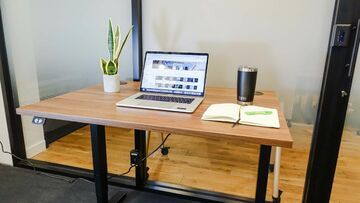 UpLift Desk reviewed by Tom's Guide (US)