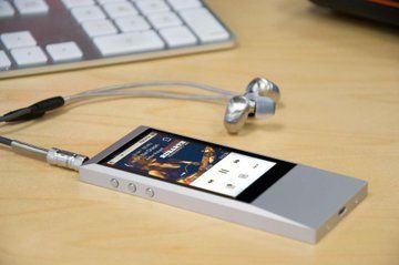 Astell & Kern AK Jr Review: 3 Ratings, Pros and Cons