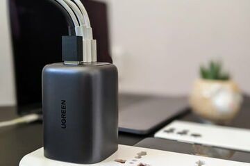 Ugreen GaN testé par DigitalTrends Ugreen GaN testé par DigitalTrends