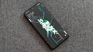 Xiaomi Black Shark 4 Pro testé par TechRadar Xiaomi Black Shark 4 Pro testé par TechRadar