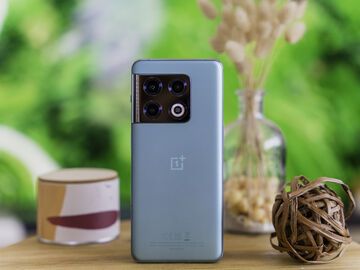 OnePlus 10 Pro testé par CNET France OnePlus 10 Pro testé par CNET France