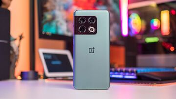 OnePlus 10 Pro testé par Android Central OnePlus 10 Pro testé par Android Central