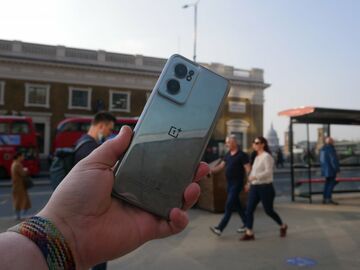 OnePlus Nord CE 2 testé par MobileTechTalk OnePlus Nord CE 2 testé par MobileTechTalk