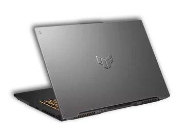 Asus TUF Gaming F17 test par NotebookCheck