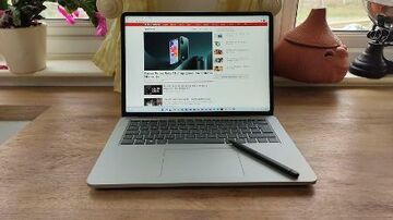 Microsoft Surface Laptop Studio testé par Tech Advisor Microsoft Surface Laptop Studio testé par Tech Advisor