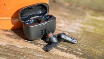 Anlisis JBL Tune 230