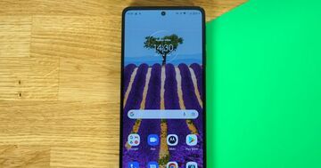 Motorola Edge 30 Pro testé par Les Numériques Motorola Edge 30 Pro testé par Les Numériques