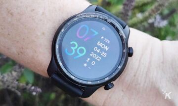 TicWatch Pro 3 testé par KnowTechie TicWatch Pro 3 testé par KnowTechie