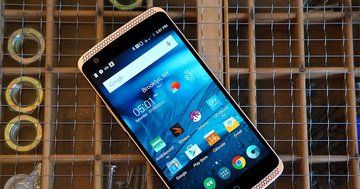 ZTE Axon Review: 7 Ratings, Pros and Cons